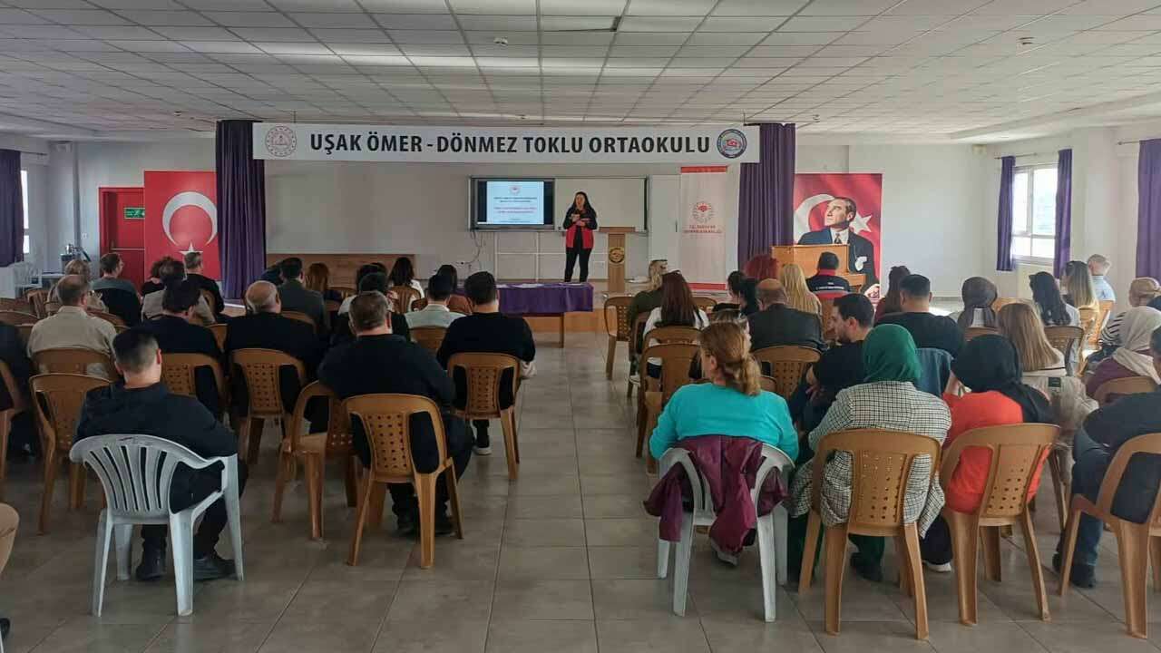 Uşak İl Tarım ve Orman Müdürlüğü Kantincilere Eğitim Verdi