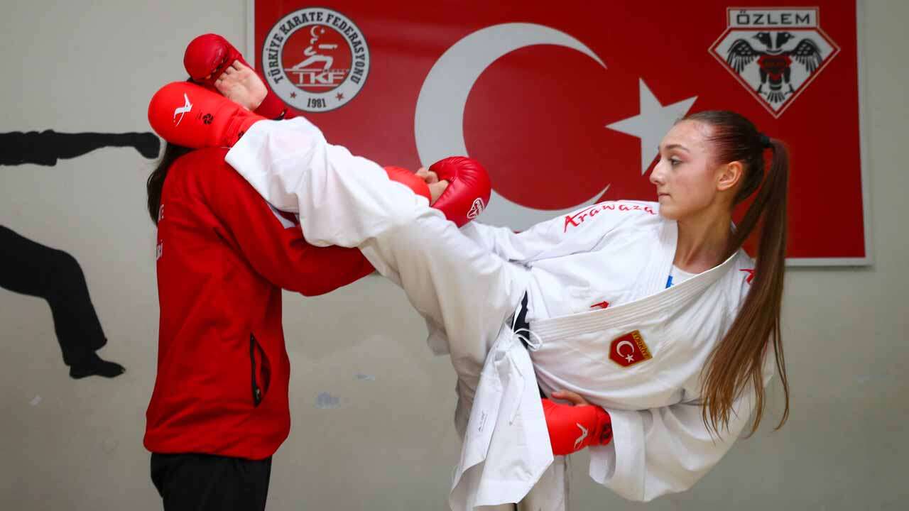 Ela Su Yıldırım'ın Gözü Altın Madalyada