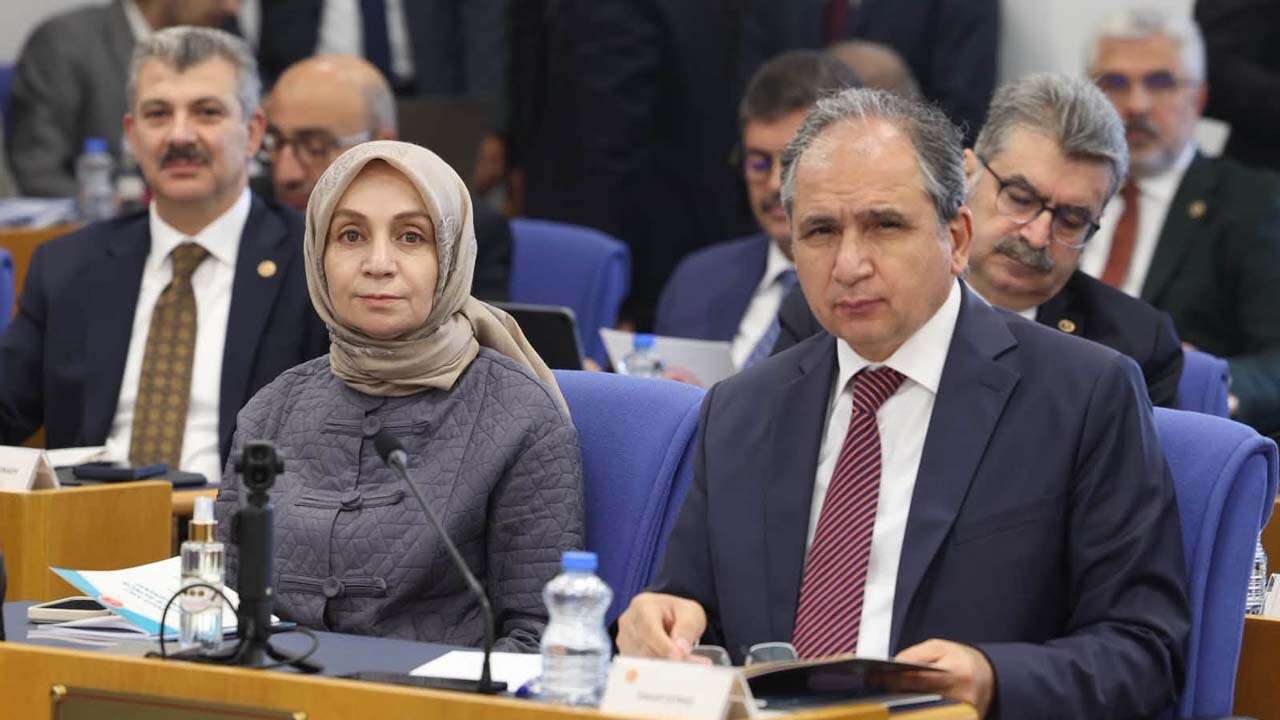 İsmail Güneş'ten Muhalefete Sert Eleştiri
