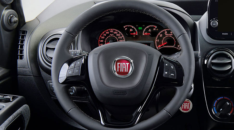 Fiat özel fırsatlarını açıkladı! 0 faizli 200 bin lirayı duyan bayiye koştu