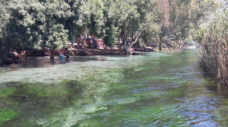 Saklı cennet Azmak Nehri muhteşem doğasıyla dikkat çekiyor