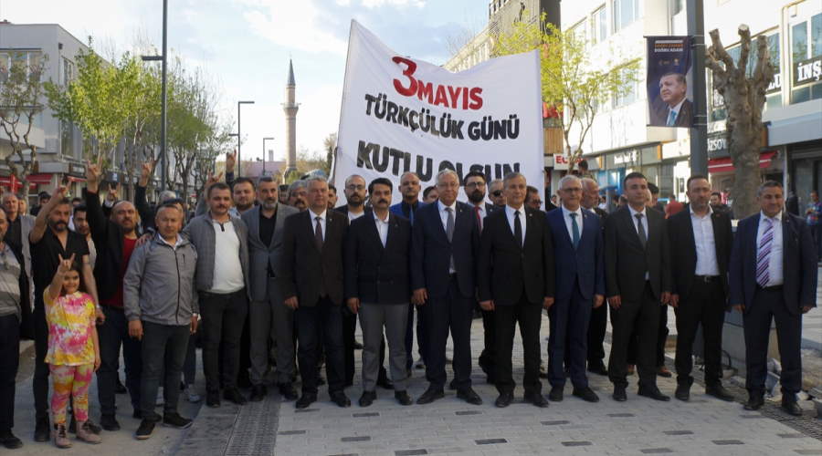 Uşak'ta 3 Mayıs Türkçülük Günü kutlandı