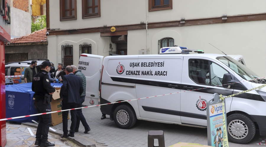 Uşak'ta bir anne bebeğini 6. kattan aşağıya attı