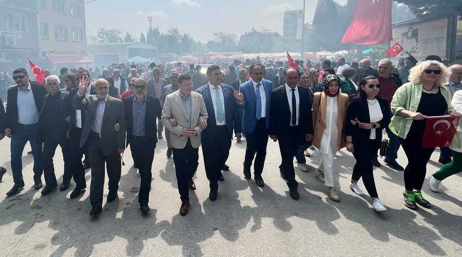 Eşmelilerden, Fahrettin Tuğrul’a Tam Destek