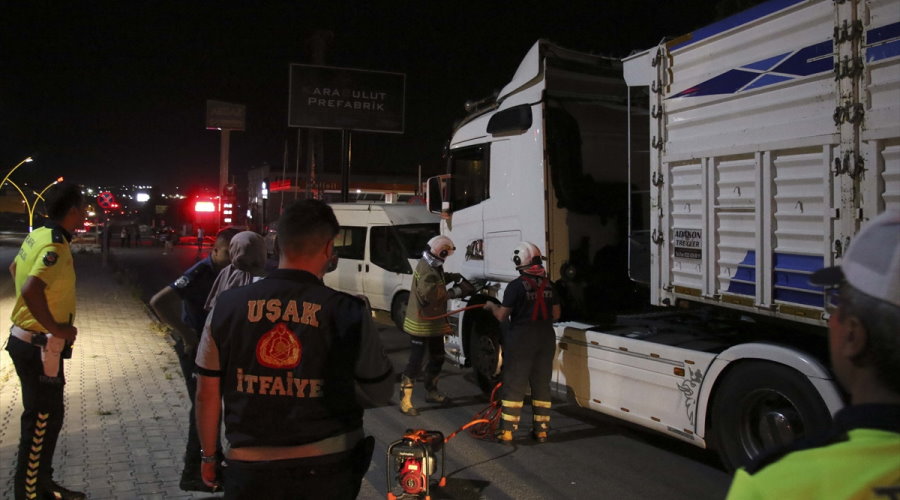 Uşak'ta "dur" ihtarına uymayan alkollü tır sürücüsü ortalığı karıştırdı