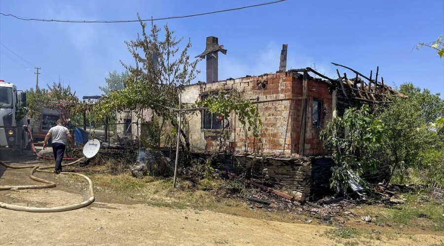 Uluyayla köyündeki yangında 89 yaşındaki yaşlı adam öldü