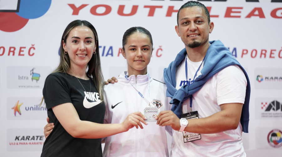 Eşem Sude Tural “Dünya Gençlik Ligi’nde ikinci oldu