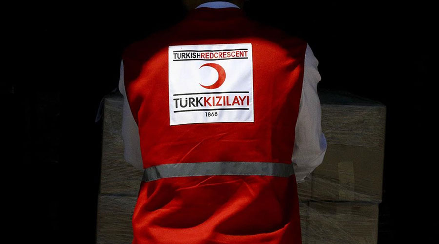 Sındırgı’da 66 personel, 132 gönüllü sahada Kızılay depremzedeler için seferber oldu