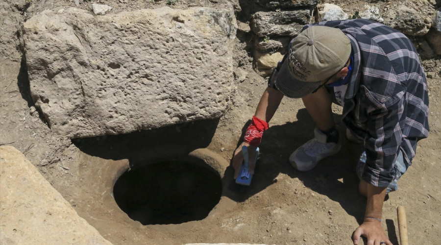 Sebaste Antik Kenti'nde tahıl ambarı" gün yüzüne çıktı