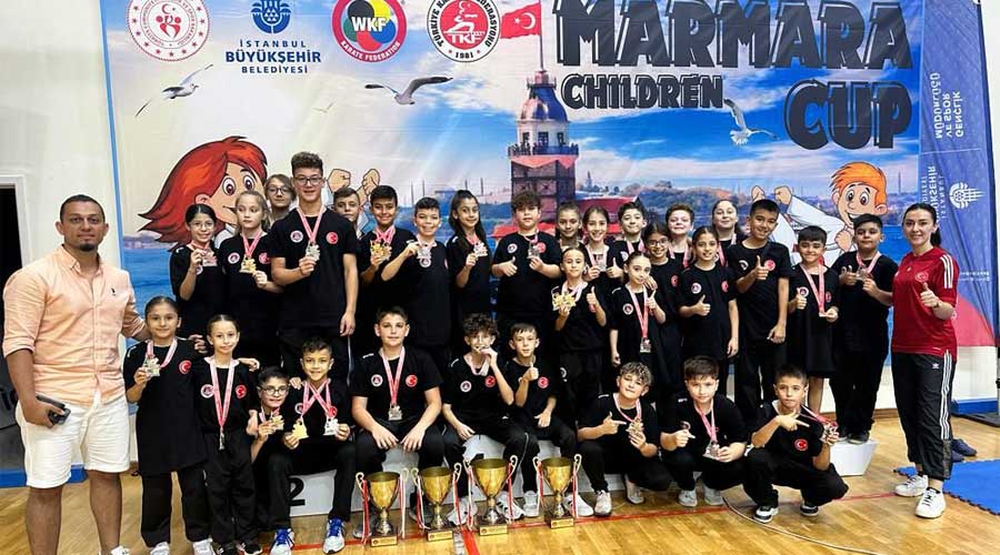 Marmara Cup’a Uşaklı Karateciler Damga Vurdu