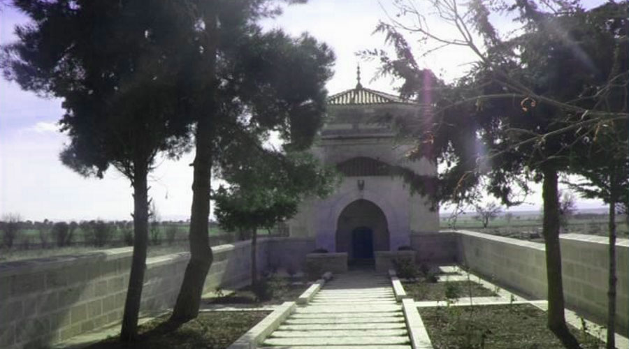 Hacım Sultan Türbesi Nerede, Nasıl Gidilir?