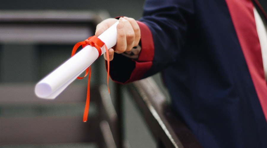 Mavi diploma nasıl alınır? Mavi diploma ne işe yarar ve nerelerde geçerli?