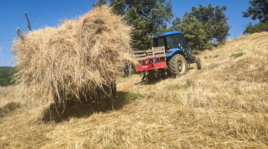 Uşak'ta feci kaza! İki traktörün arasına sıkışarak ağır yaralandı