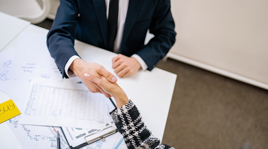 2 milyon üniversiteli gence kamuda iş imkanı: Part time çalışmada yeni düzenleme!