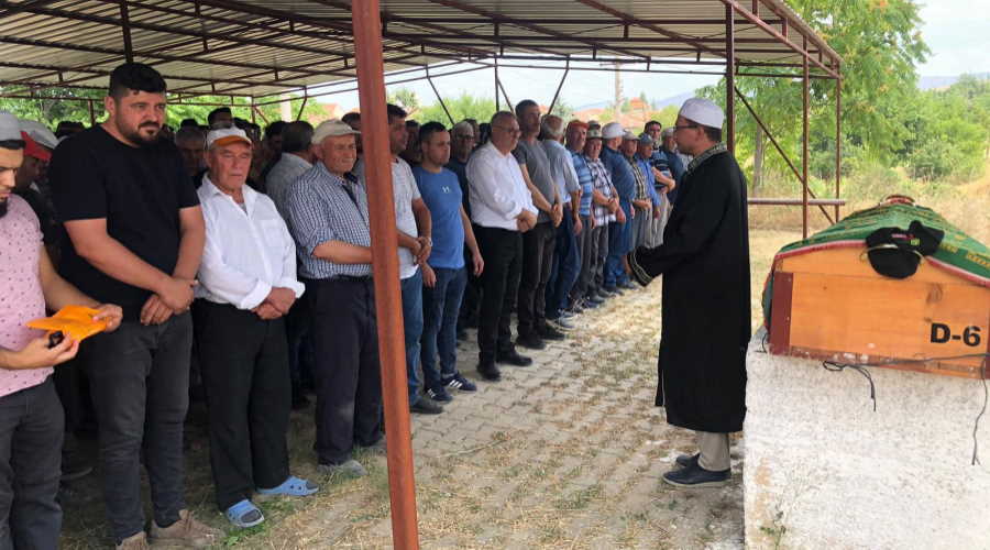 Uşak’ta Osman Karademir son yolculuğuna uğurlandı