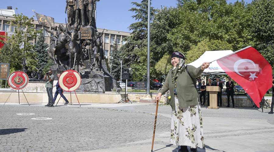 Büyük Zafer'in 101. yılı Uşak'ta  kutlanıyor