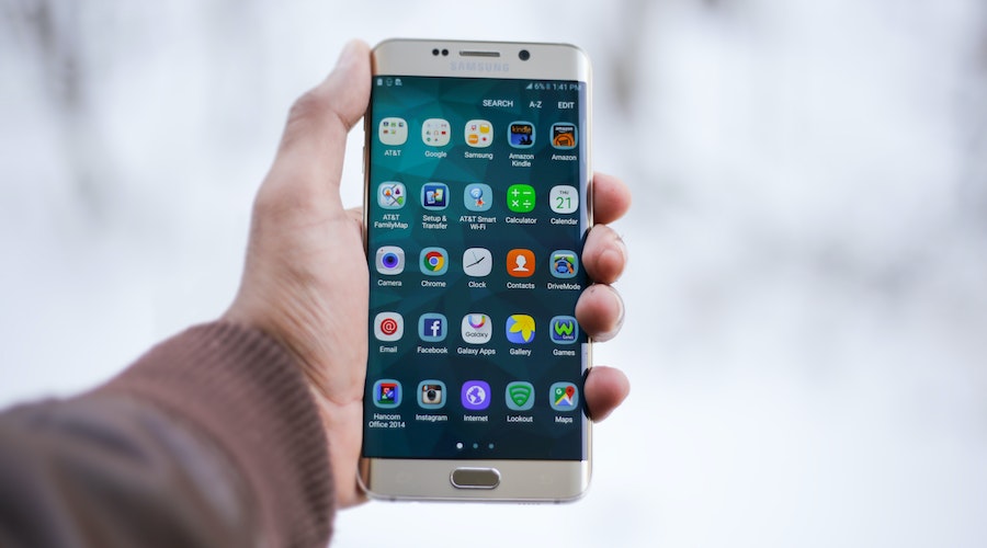 Samsung'dan öğrencilere ve öğretmenlere hediye: O ürünlerde indirim yapılacak