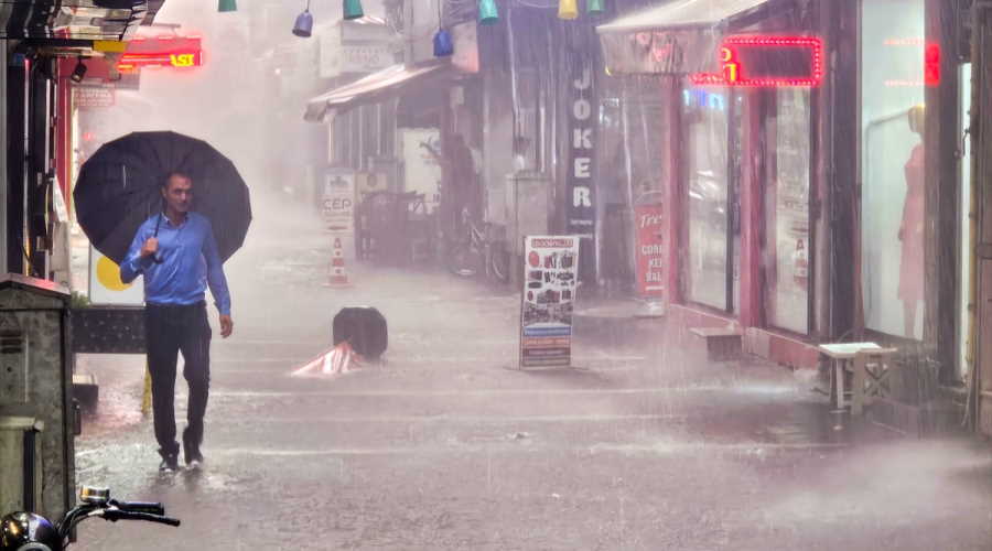 4- 8 Eylül Uşak hava durumu raporu! Sağanak yağış uyarısı geldi: O günlere dikkat