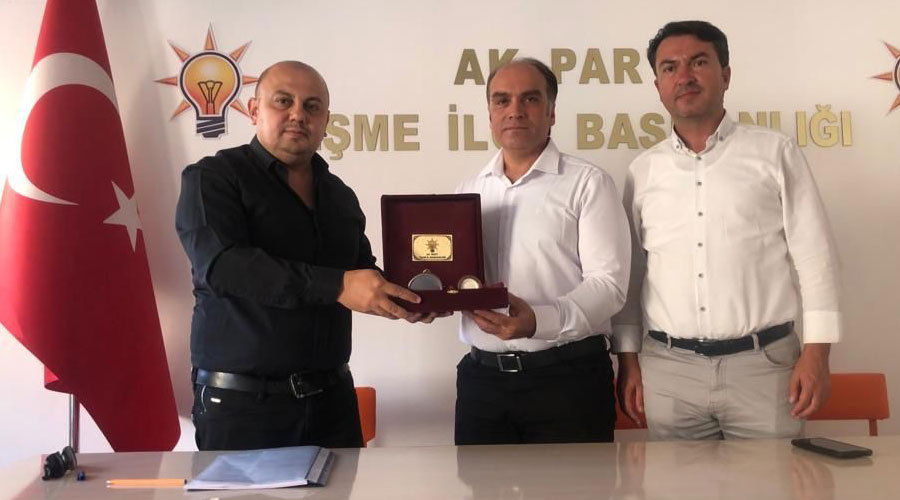 AK Parti Eşme ilçe Başkanı Süleyman Başar istifa etti