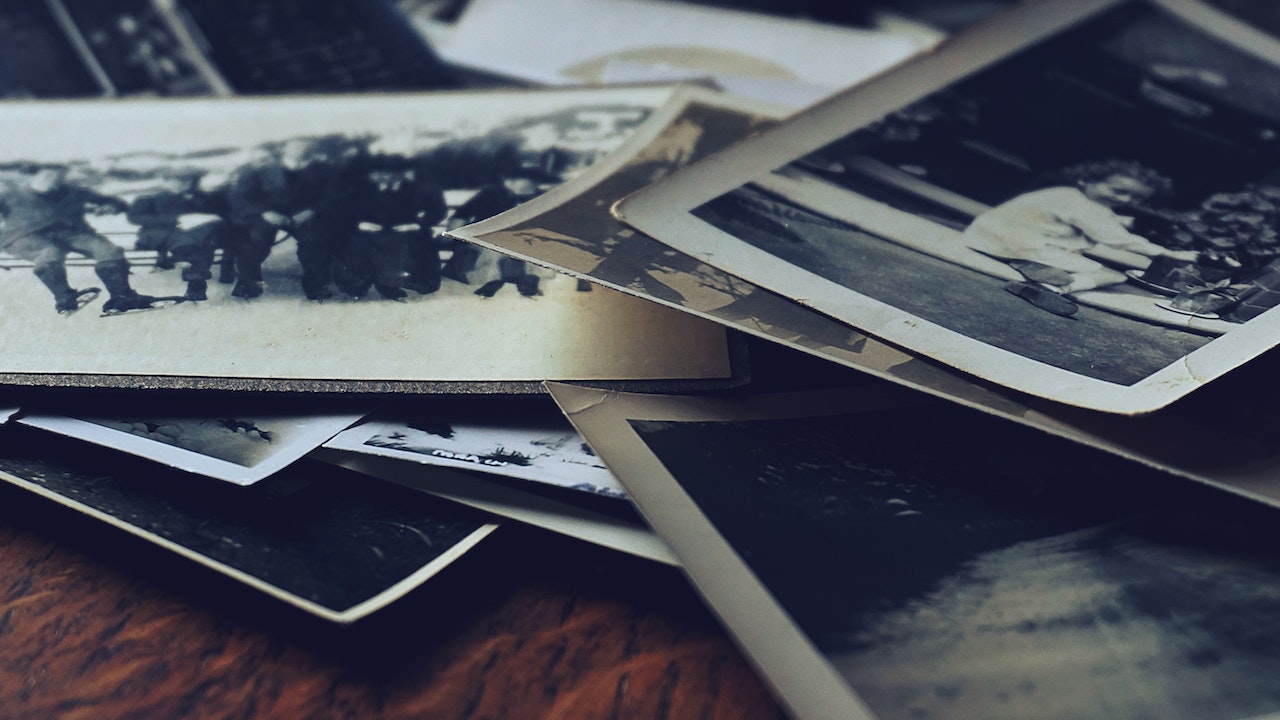 Sosyal medya 90'lar fotoğrafları ile yıkıldı! 90'lar konseptli fotoğraf nasıl yapılır?