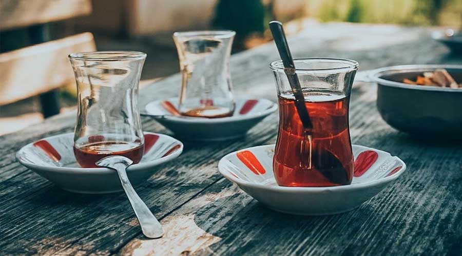 Çay Lekesi Nasıl Çıkar?