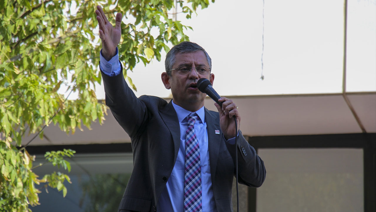 Özgür Özel CHP'nin Uşak'taki hedefini açıkladı: Belediye ve 3 Milletvekili
