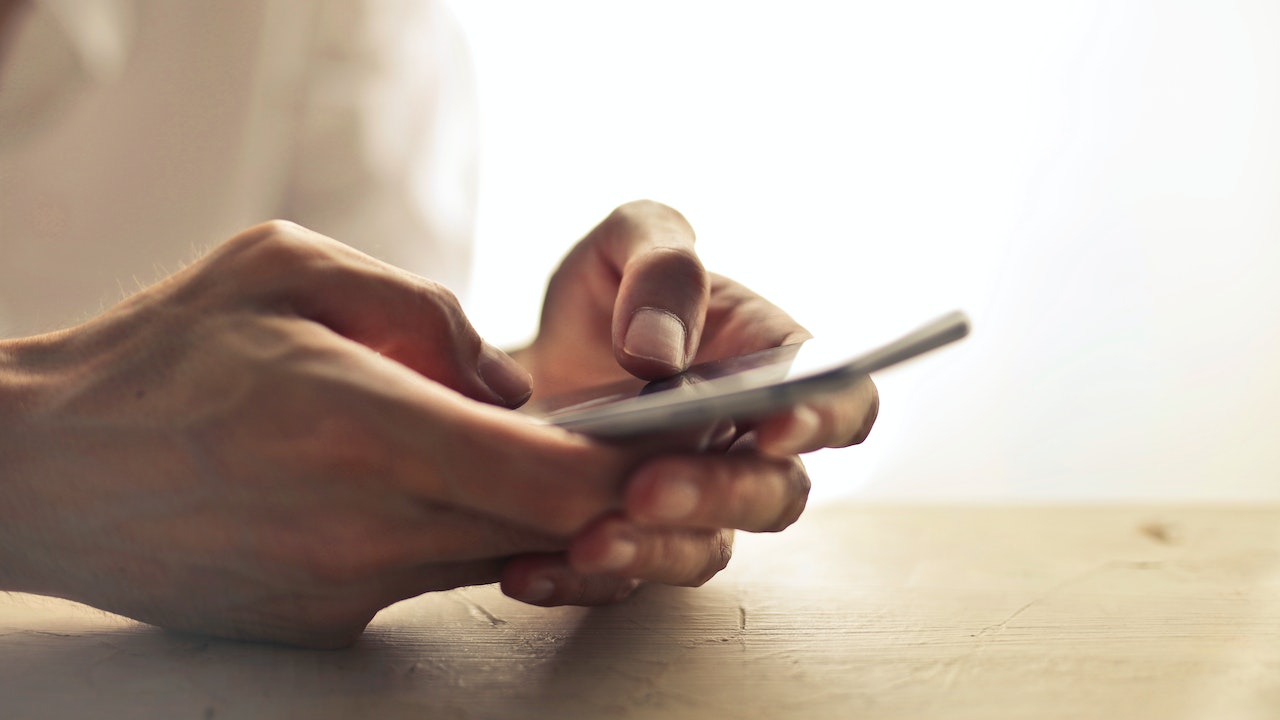 Uşak'ta yeni dolandırıcılık vakası telefonunuza gelecek o mesaja sakın tıklamayın
