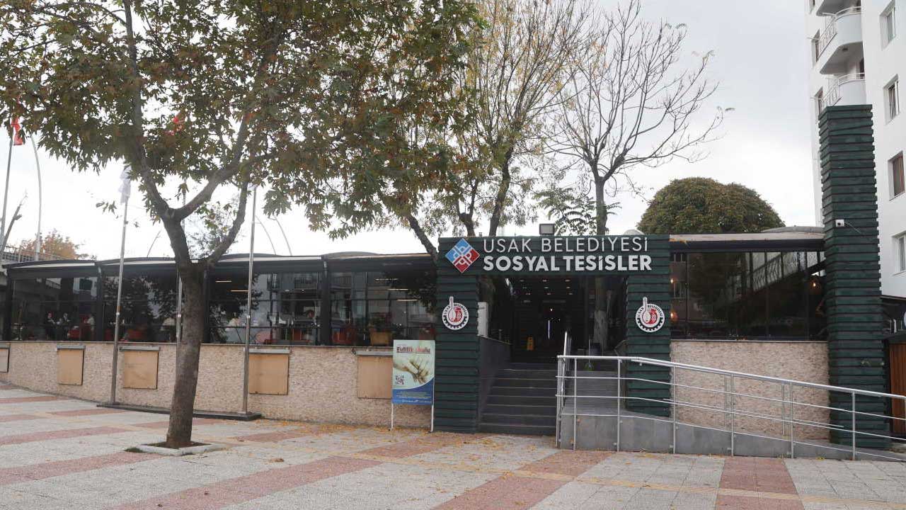 Uşak Belediyesi Sosyal Tesisleri, halkın beğenisini toplamaya devam ediyor