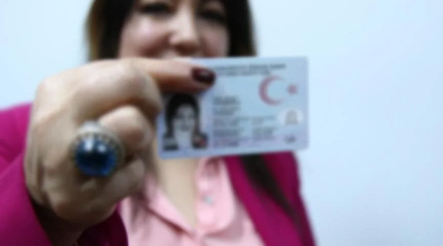 Çipli kimlik kartını almamış Uşaklılar dikkat! Son tarihi ilan edildi