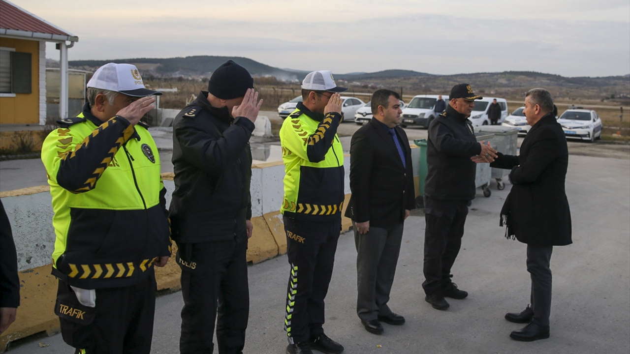 Uşak'ta yılbaşı akşamı huzur ve güvenliği sağmak için 660 personel görevde