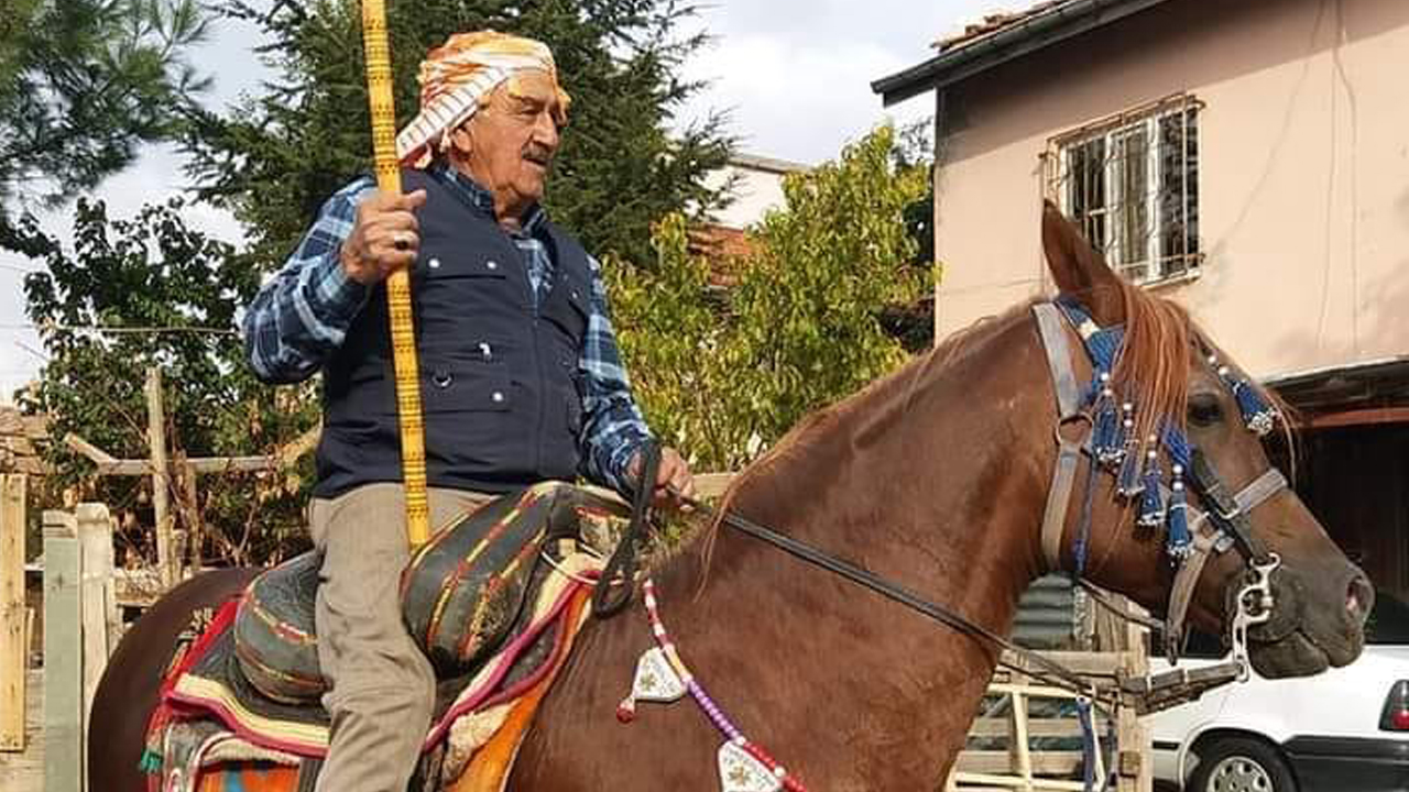 Uşak cirit camiasının efsane ismi Kazım Paşacı yaşamını yitirdi