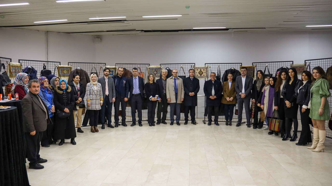Uşaklı Kadınların Hayatına Dokunan Proje