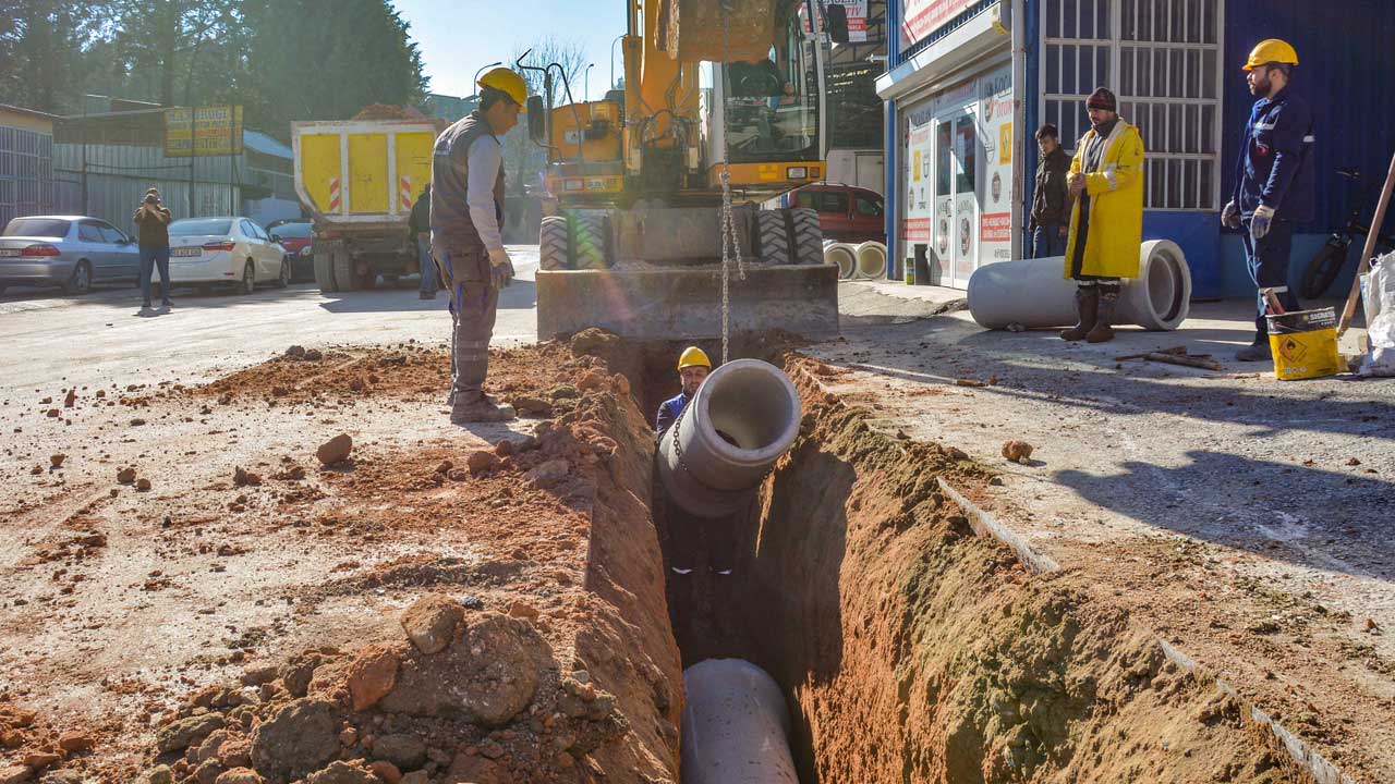 Bir Eylül Sanayi Sitesi Yağmur Suyu Hattına Kavuşuyor