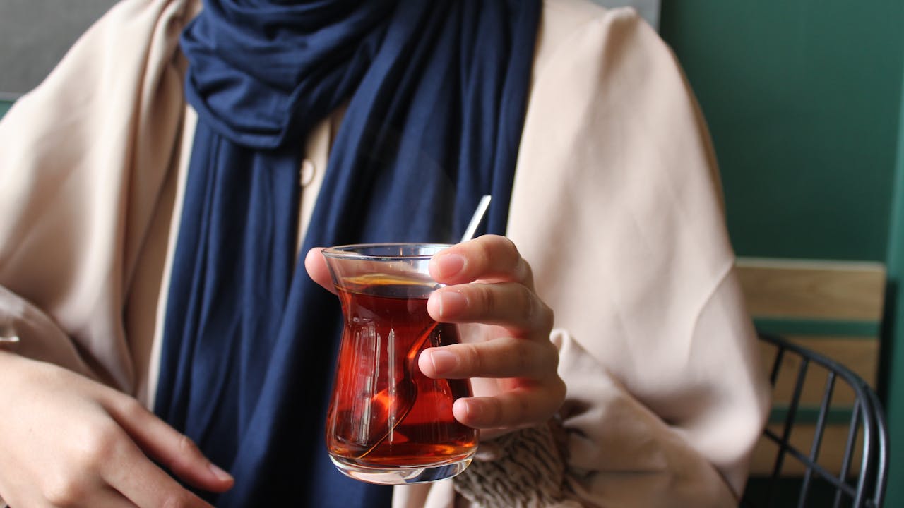 Canan Karatay’dan çay içenlere kötü haber: Sakın bu saatte içmeyin