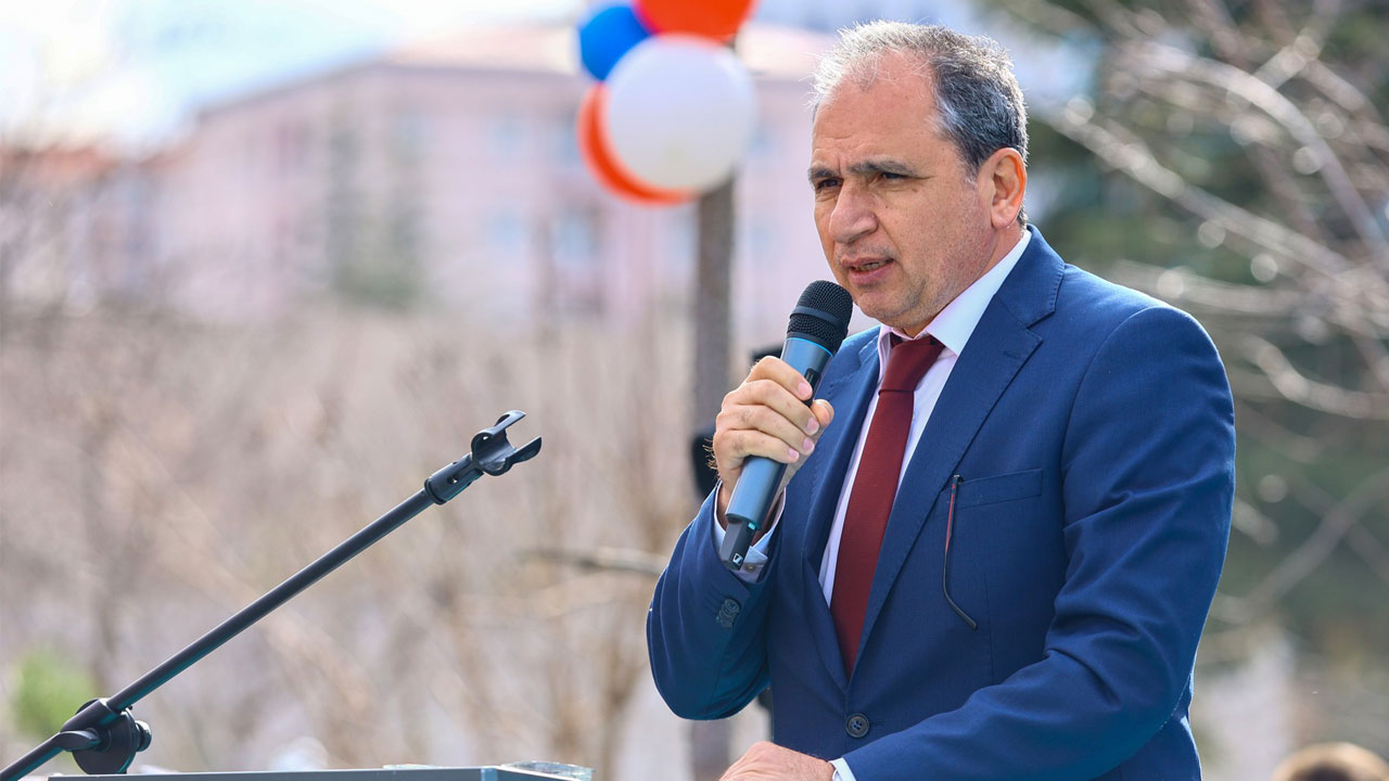 AK Parti Uşak Milletvekili İsmail Güneş: Uşak'ın kaderini bunlara teslim etmeyeceğiz