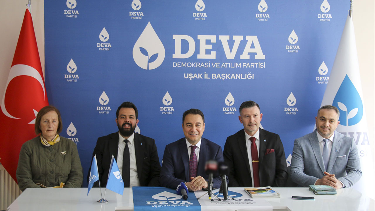 DEVA Partisi Genel Başkanı Ali Babacan, Uşak'ta konuştu