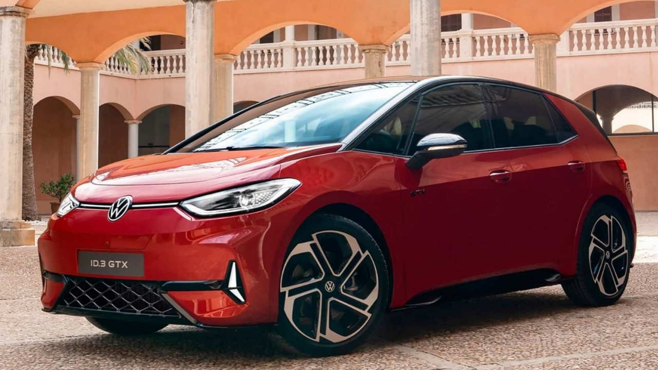 Volkswagen’in yeni elektriklisi ID.3 GTX yollarda fırtına gibi esecek