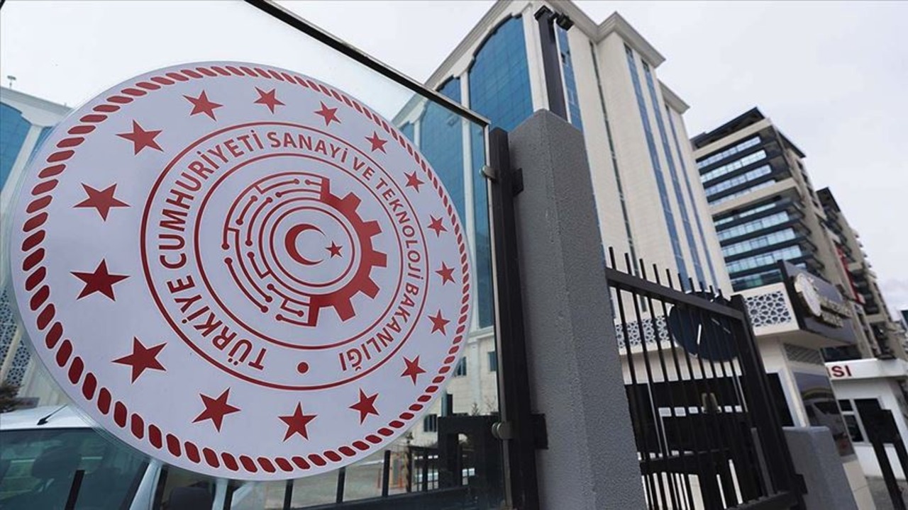 Uşak’ta iş arayanlara güzel haber, Sanayi ve Teknoloji Bakanlığı personel alacak