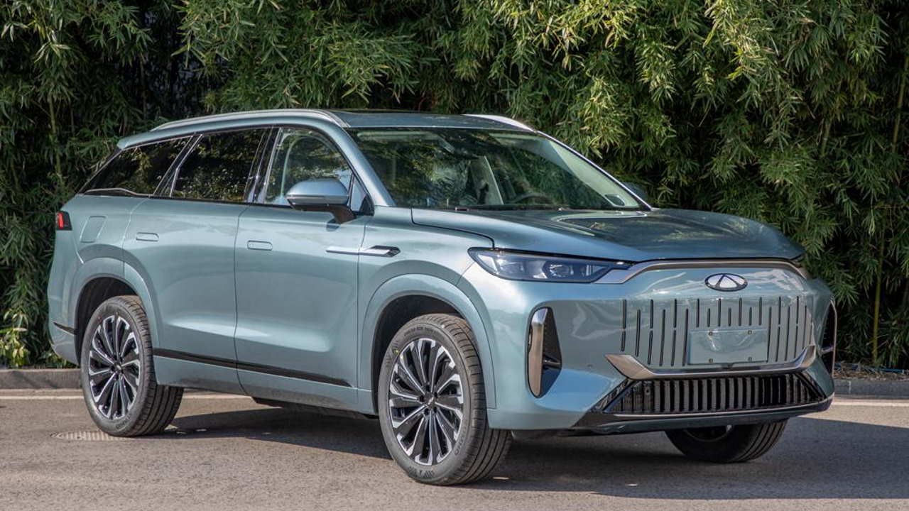 Chery'nin En Uzun SUV'u: Fulwin T10 PHEV’in özelliklerine hayran kalacaksınız