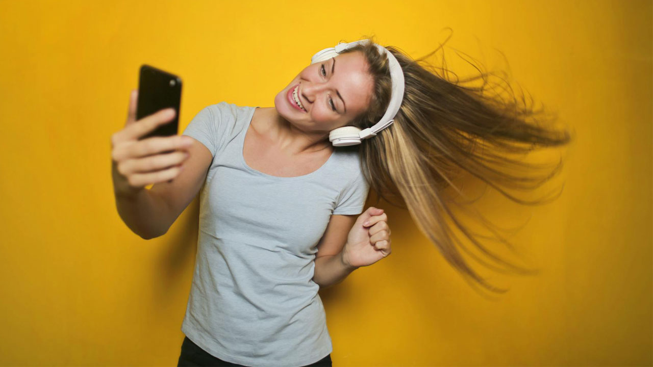 Müzik keyfi kabusa dönmesin, kulaklık Kullanırken bunlara dikkat edin