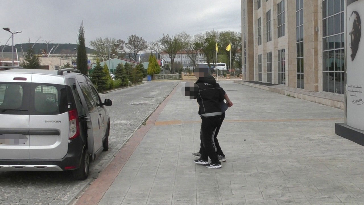 Uşak’taki uyuşturucu operasyonunda 1 torbacı tutuklandı