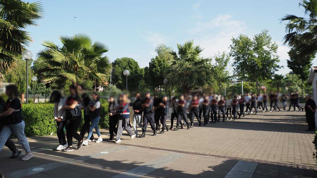 Milyarlık dolandırıcılık operasyonunda 18 kişi tutuklandı