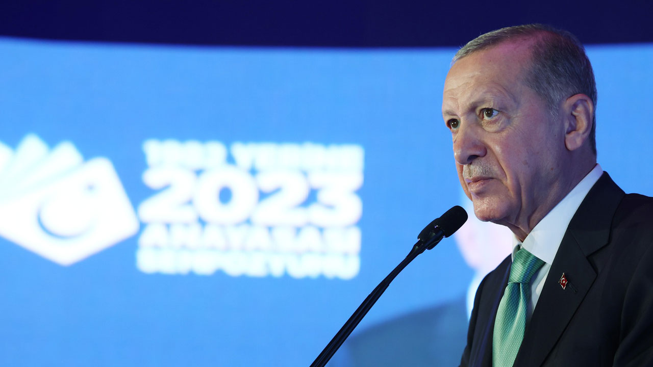Cumhurbaşkanı Erdoğan açıkladı, gençlere ve çalışan kadınlara müjdeler yolda