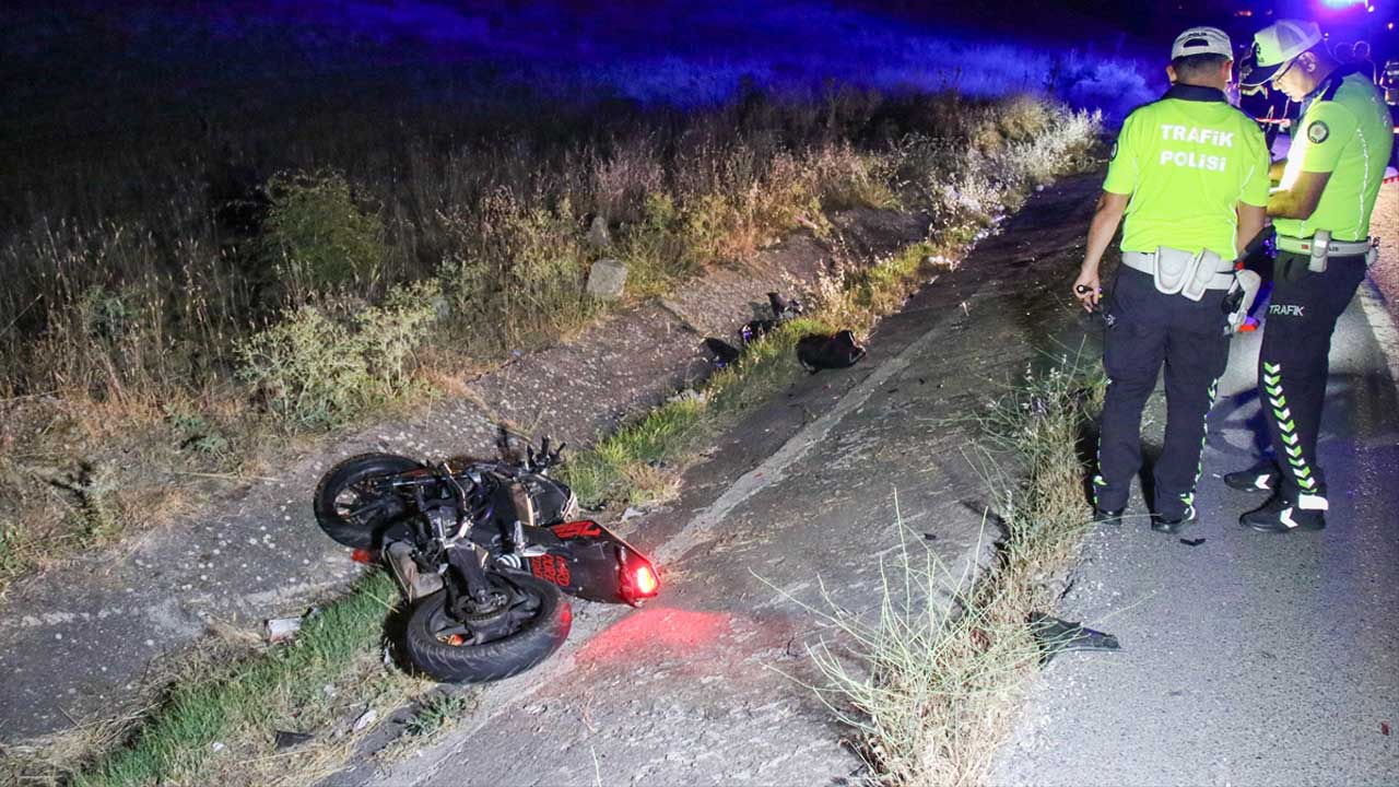 Uşak'ta 20 yaşındaki Ali Koraş trafik kazasında öldü