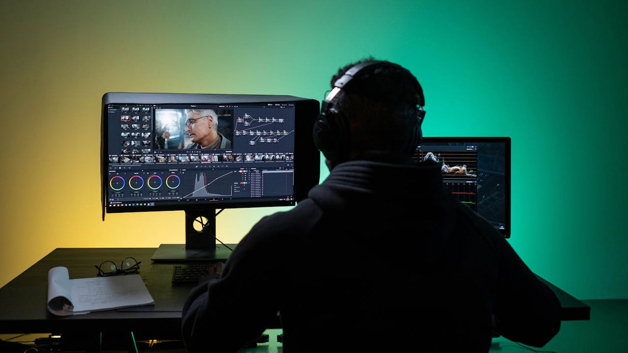 Yapay zeka ile profesyonel videolar yapmak artık çocuk oyuncağı