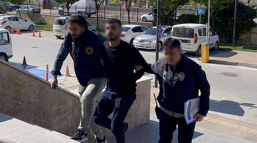 Uşak'ta kafe işletmecisini silahla yaralayan şüpheli tutuklandı