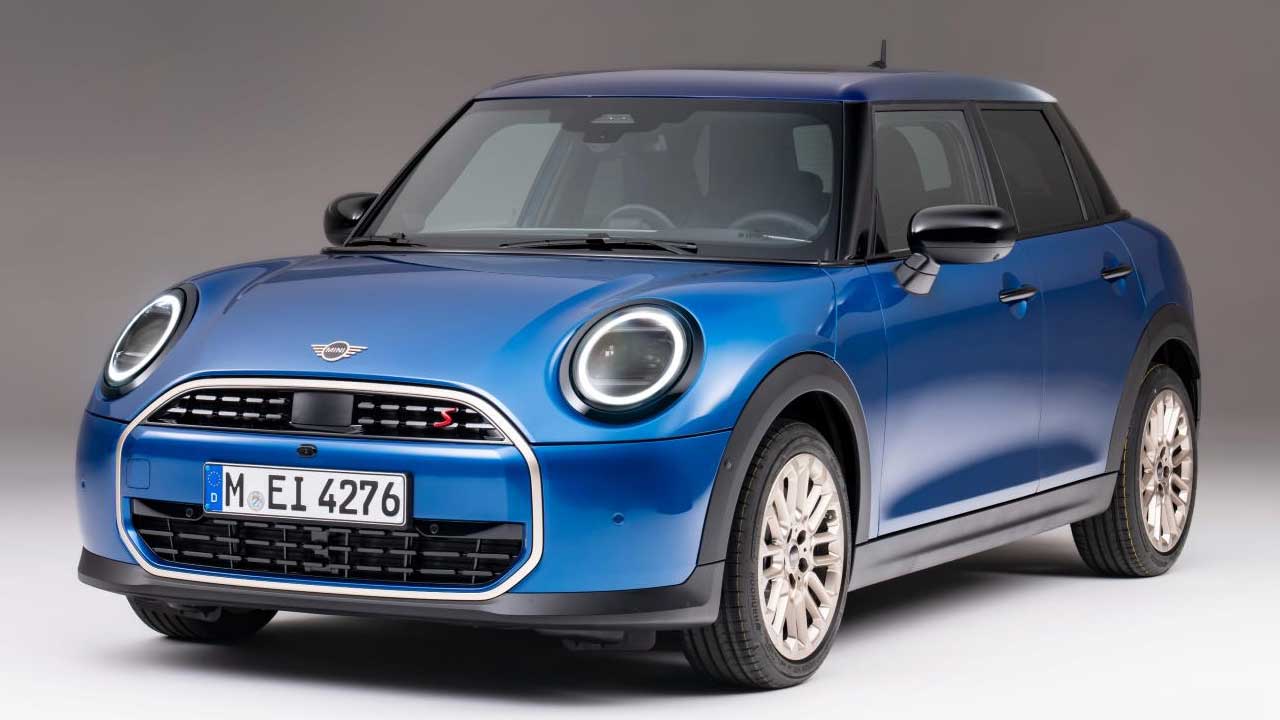 Yeni MINI Cooper: 5 kapılı versiyon ile Golf’e meydan okuyor