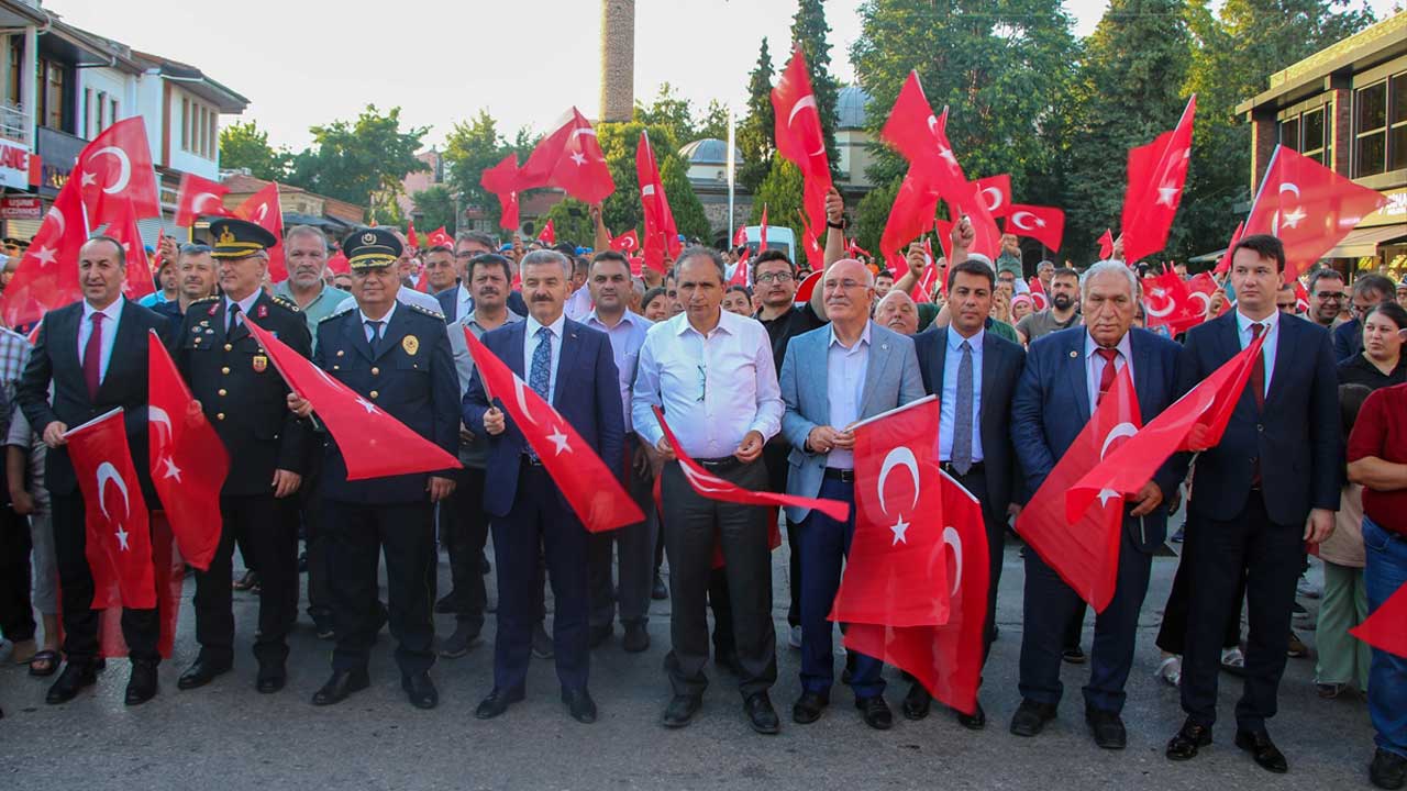 Uşak'ta "Milli Birlik Yürüyüşü" yapıldı