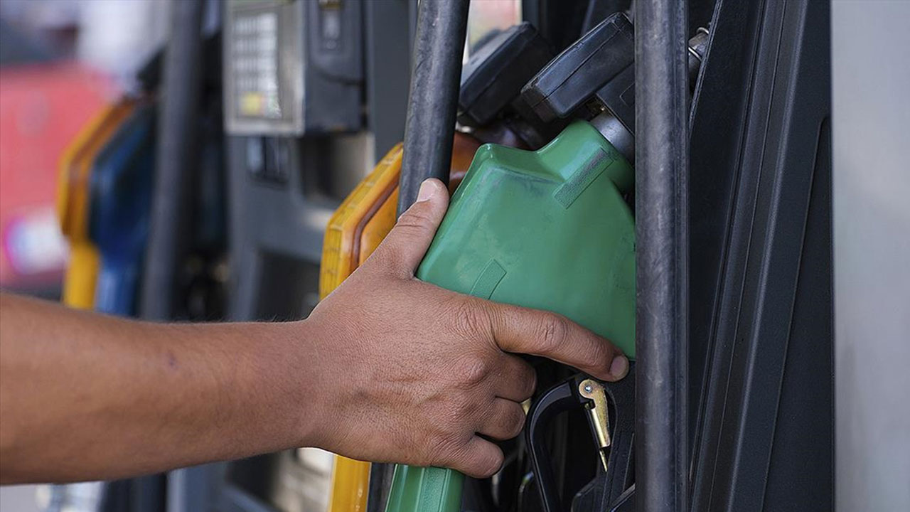 LPG fiyatlarına gece yarısı zammı: Uşak'ta pompalar güne yeni rakamlarla başladı