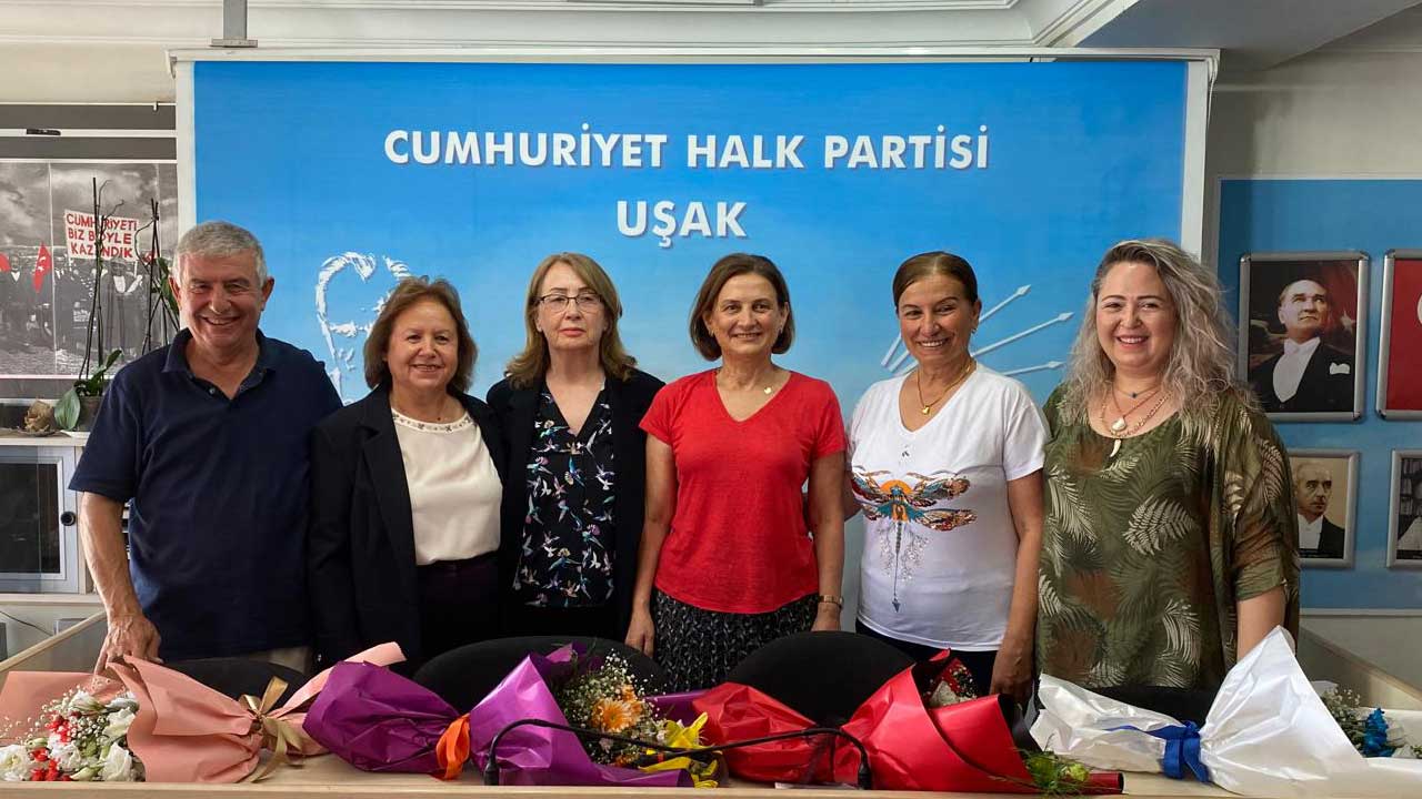 CHP Uşak Kadın Kollarında Emine Ceylan Dönemi